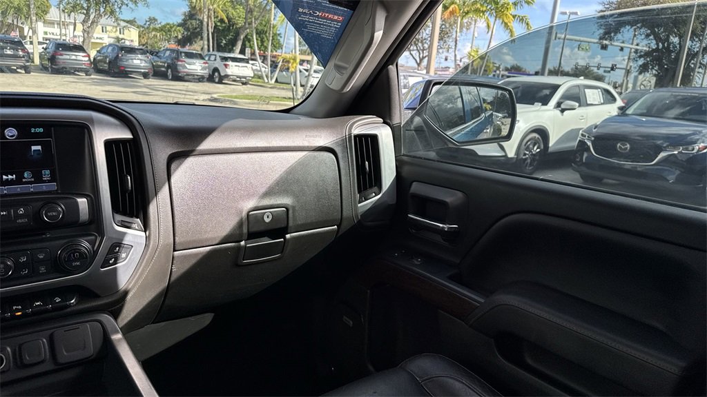 Used 2018 GMC Sierra 1500 SLT image 16