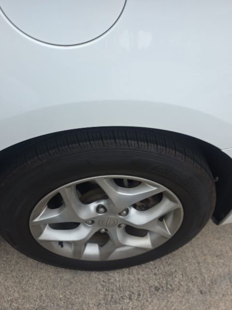 Used 2019 Chrysler Pacifica Touring-L Plus w/ Tire & Wheel Group FWD image 18