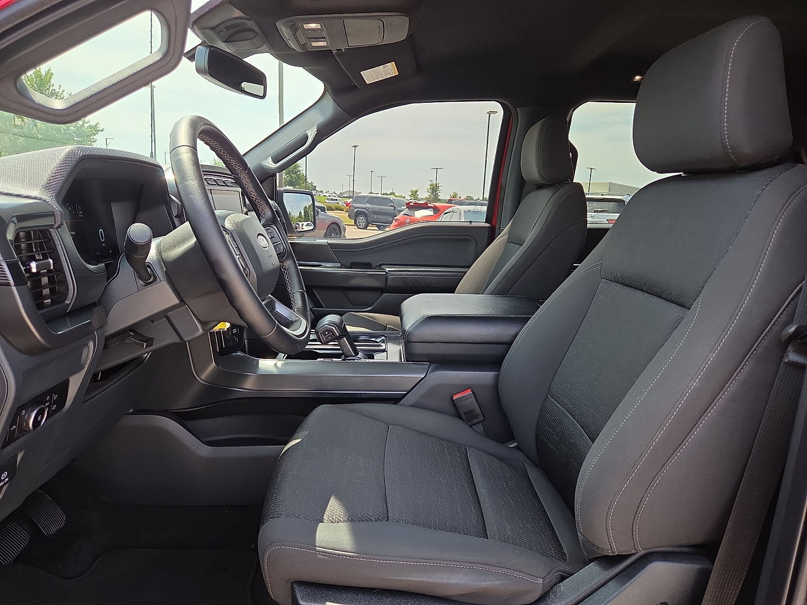 Used 2024 Ford F150 XLT w/ XLT Black Appearance Package AWD/4WD image 15