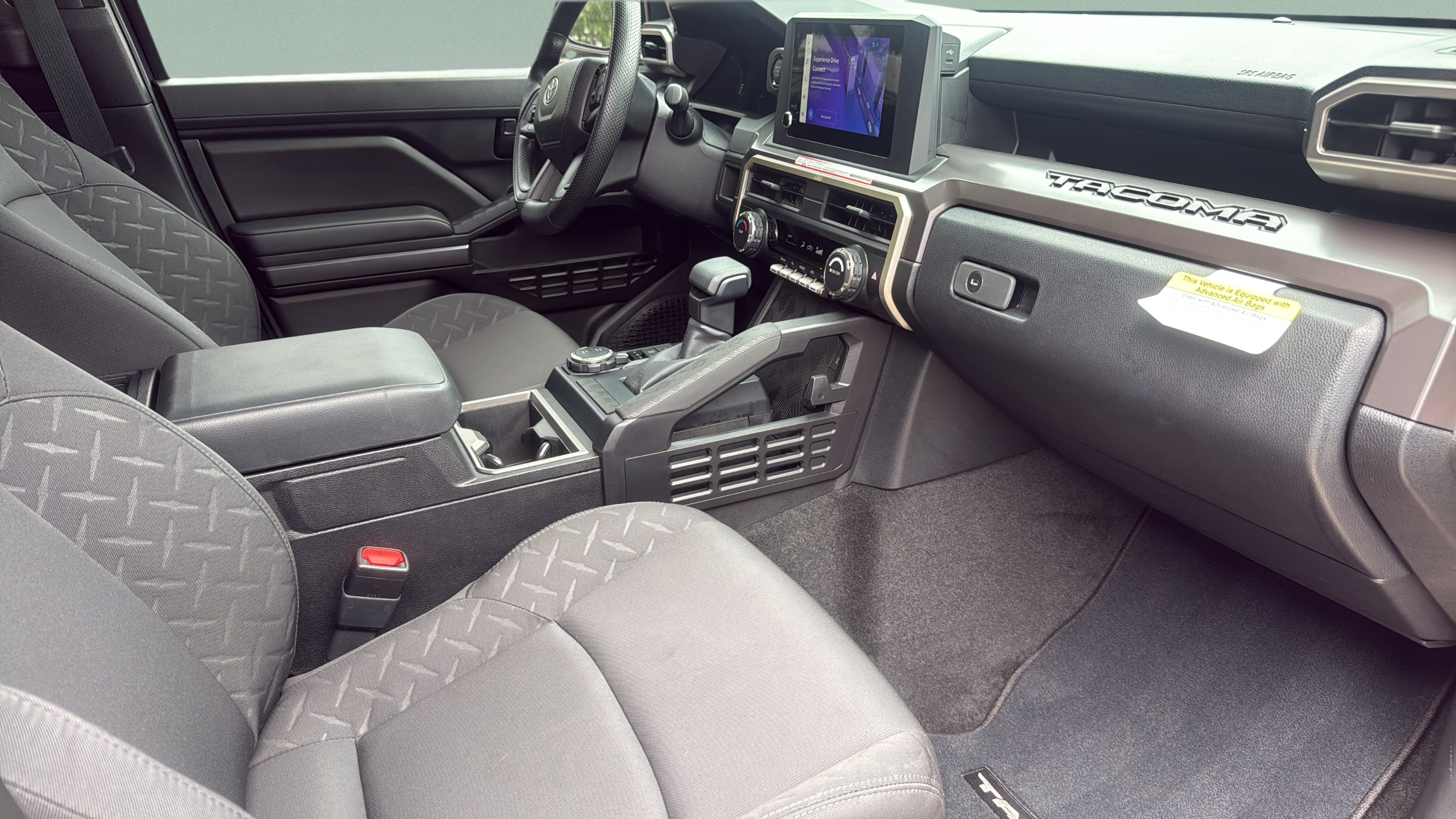 Used 2026 Toyota Tacoma SR5 AWD/4WD image 25