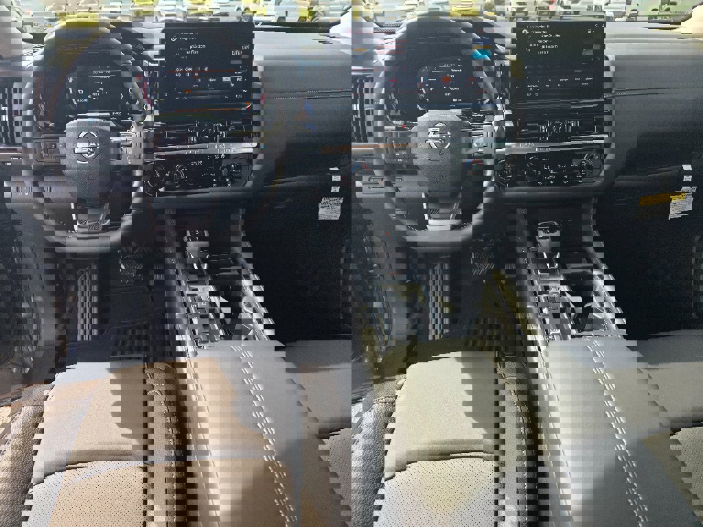 New 2026 Nissan Pathfinder SL image 18