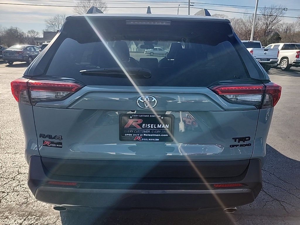 Used 2020 Toyota RAV4 TRD Off-Road image 4