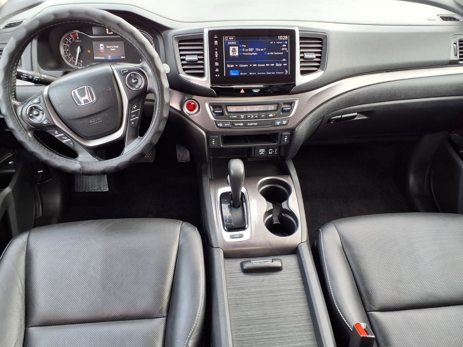 Certified 2018 Honda Ridgeline RTL-T image 4