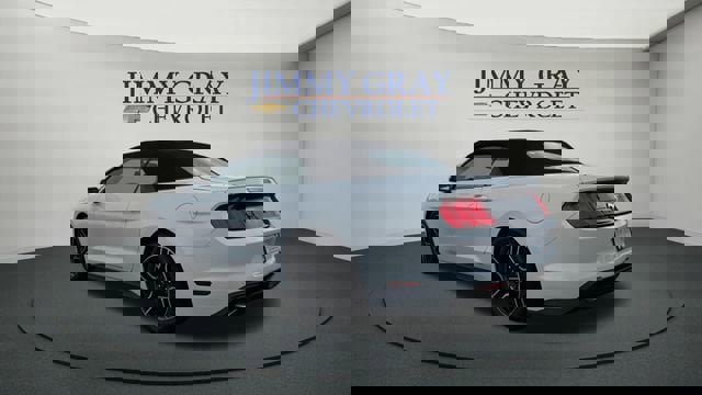 Used 2020 Ford Mustang Premium image 3