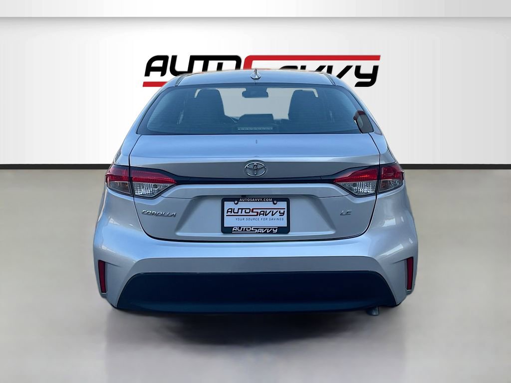 Used 2024 Toyota Corolla LE image 6