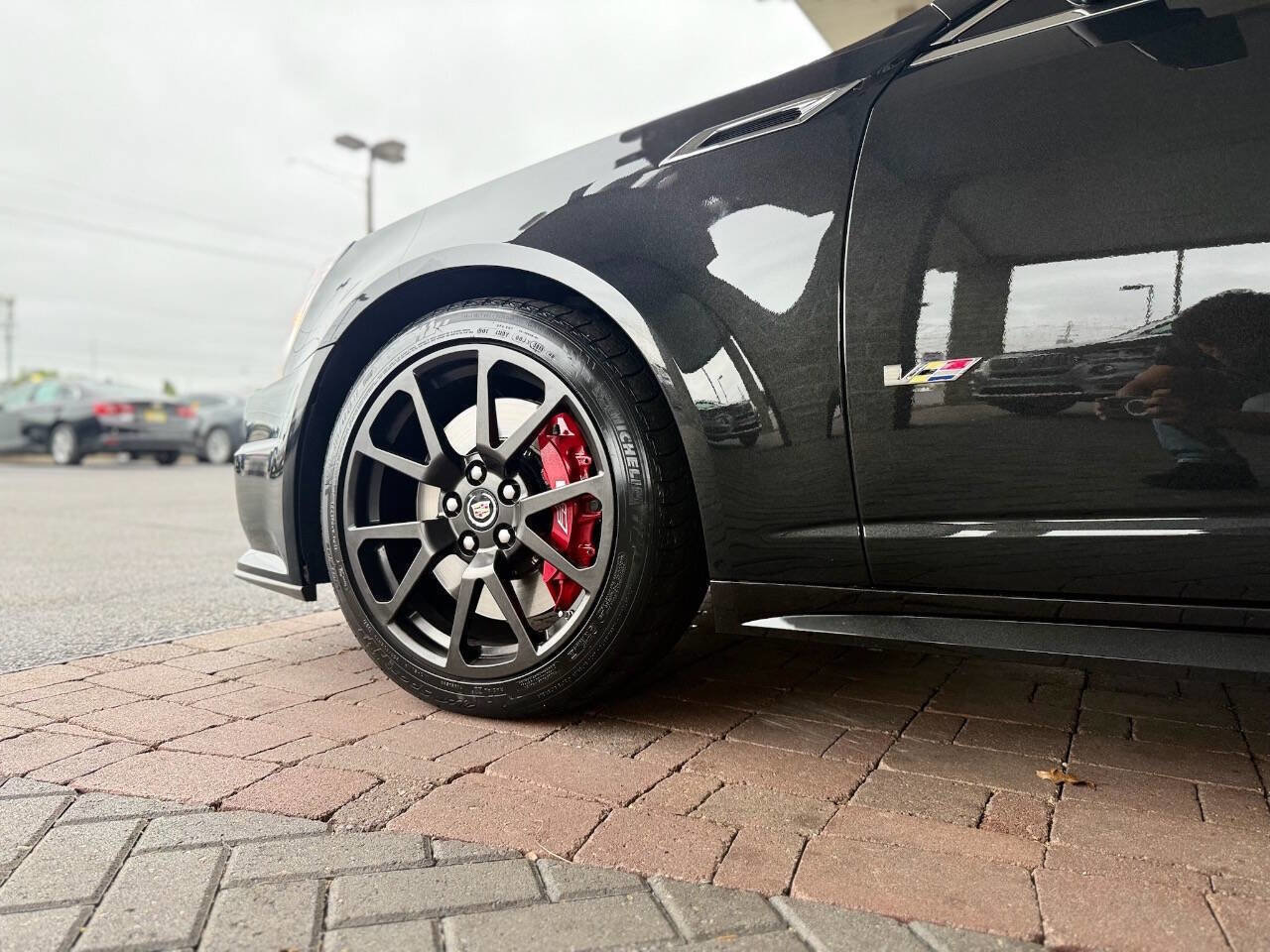 Used 2015 Cadillac CTS V RWD image 8