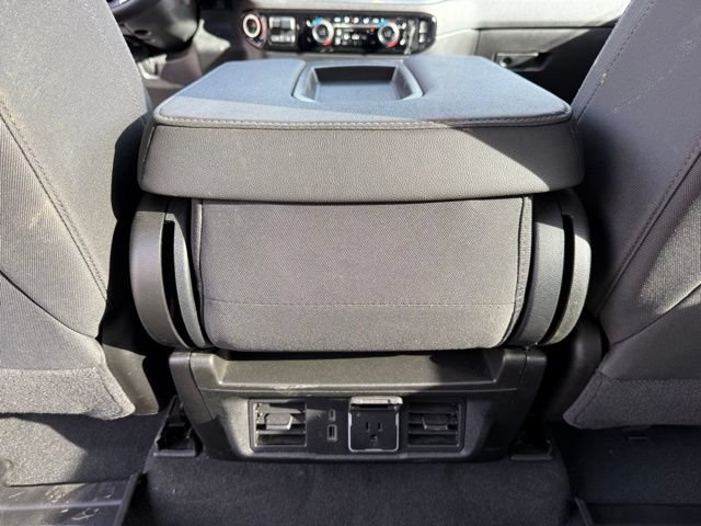 Used 2025 Chevrolet Silverado 1500 LT w/ Protection Package AWD/4WD image 33