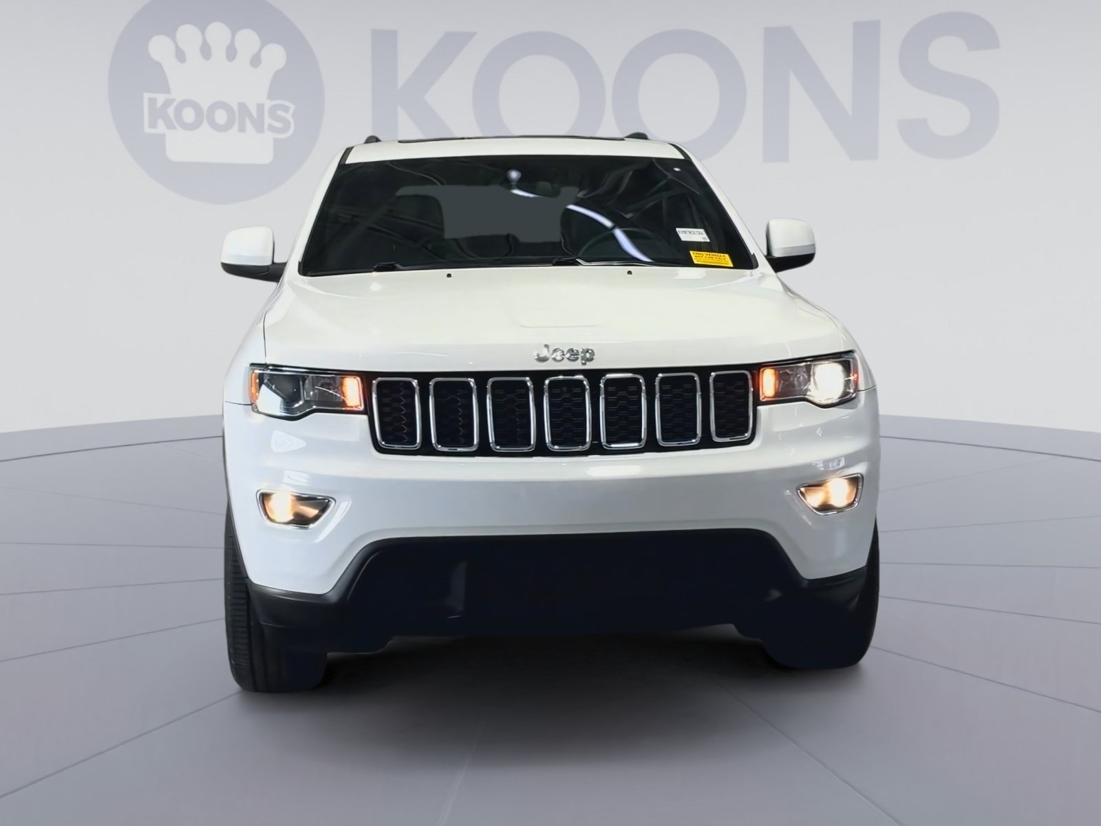 Used 2021 Jeep Grand Cherokee Laredo X AWD/4WD image 4