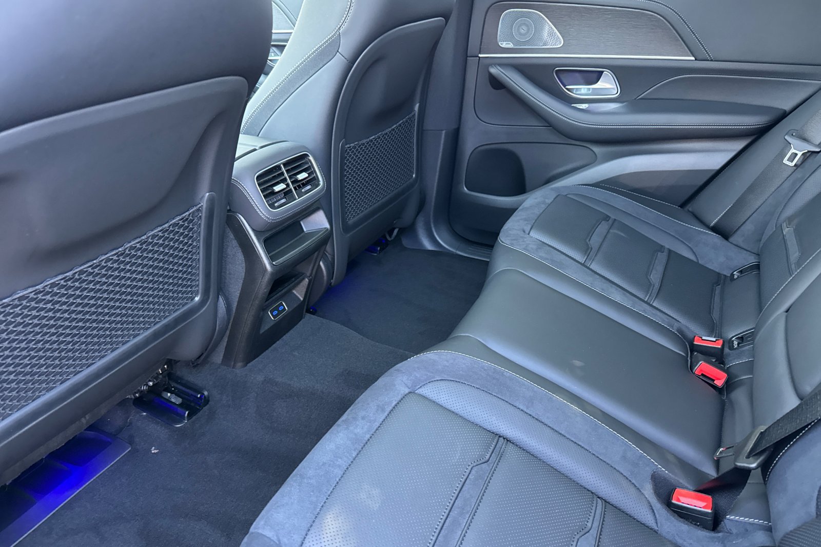 New 2026 Mercedes-Benz GLE 53 AMG 4MATIC image 12