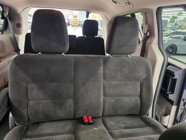 Used 2017 Dodge Grand Caravan SE w/ Power Window Group FWD image 33