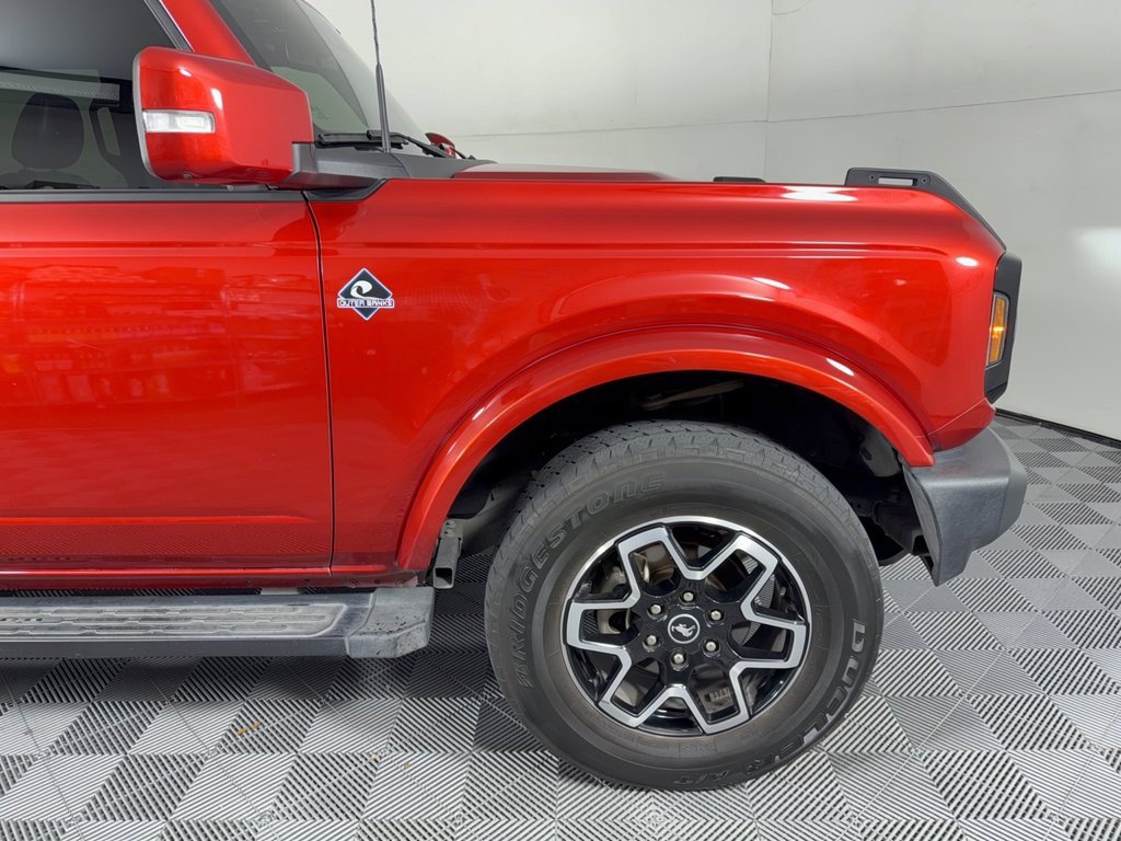 Used 2023 Ford Bronco Outer Banks AWD/4WD image 13
