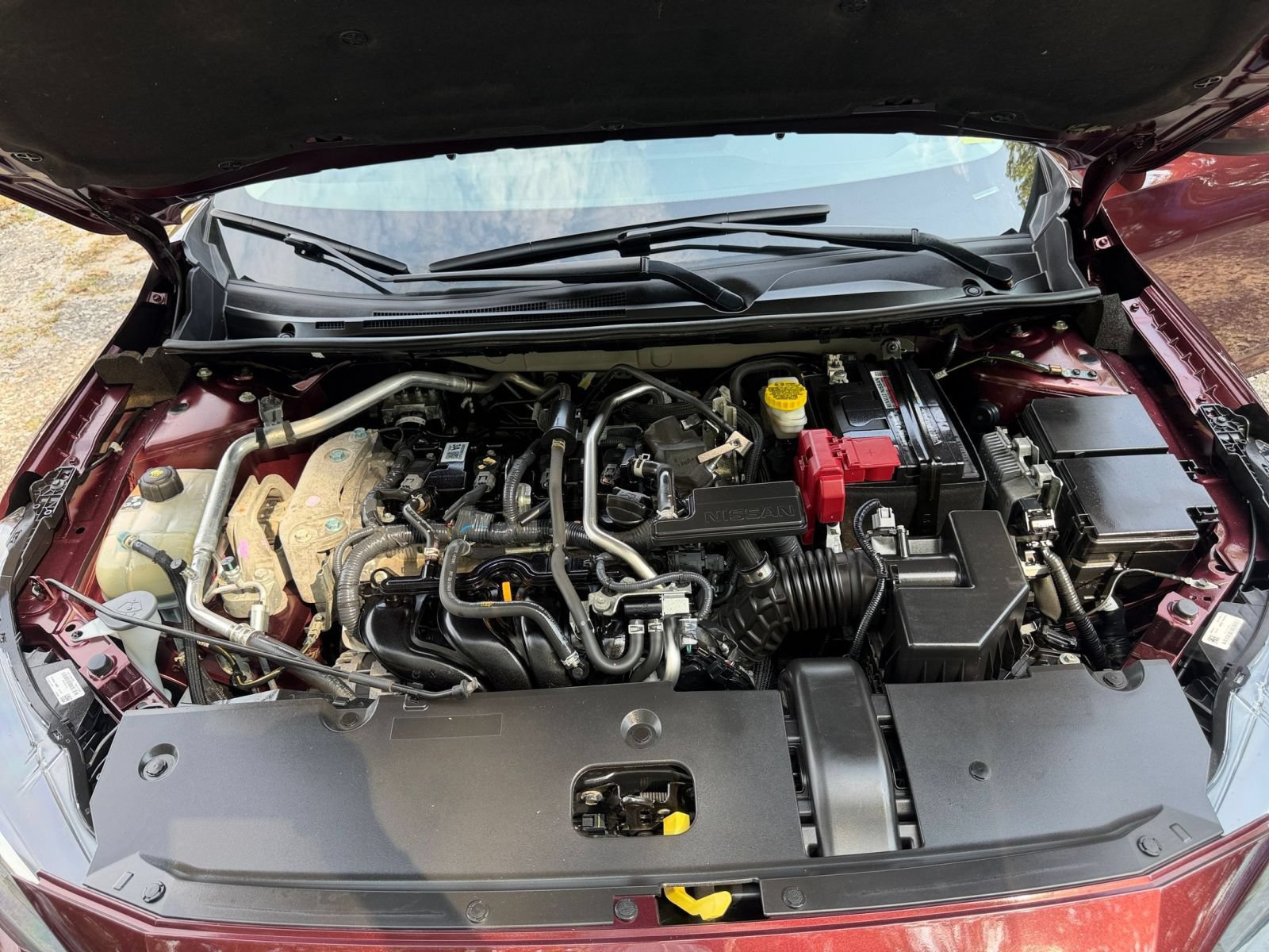 Used 2025 Nissan Sentra SV FWD image 30