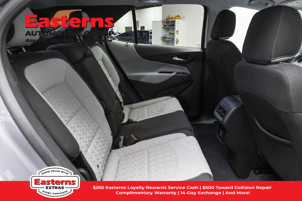 Used 2023 Chevrolet Equinox LT FWD image 23