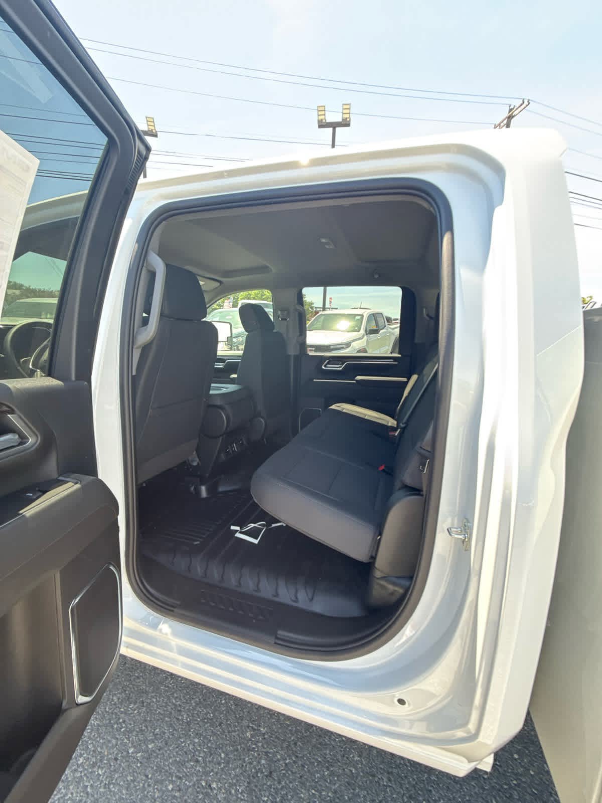 New 2026 GMC Sierra 3500 SLE w/ SLE Convenience Package AWD/4WD image 38