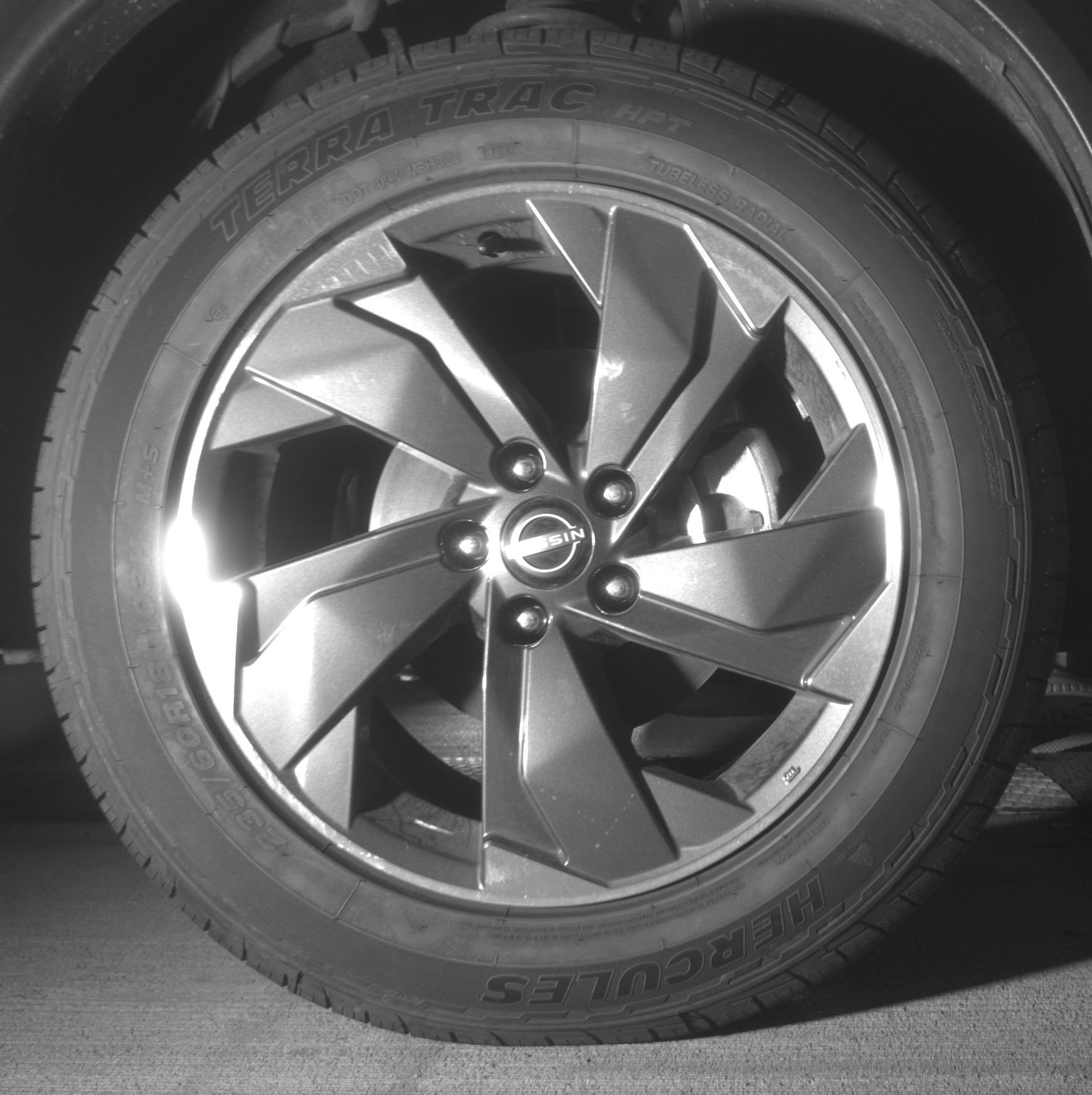 Used 2025 Nissan Rogue SV image 13