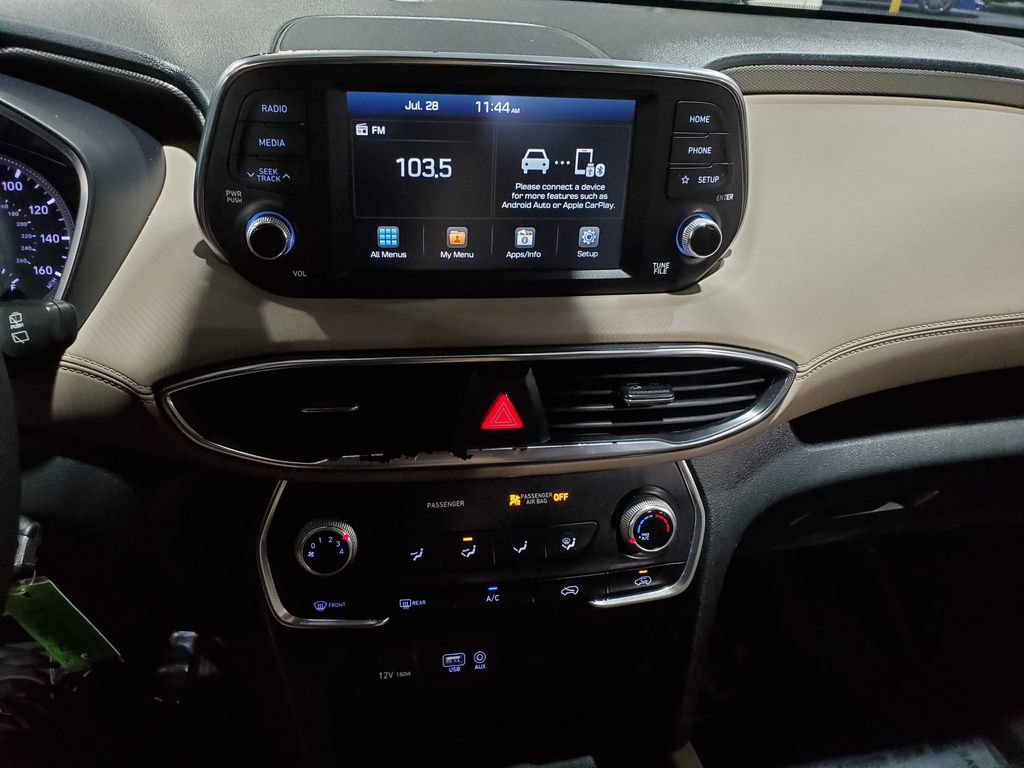 Used 2020 Hyundai Santa Fe SE FWD image 22