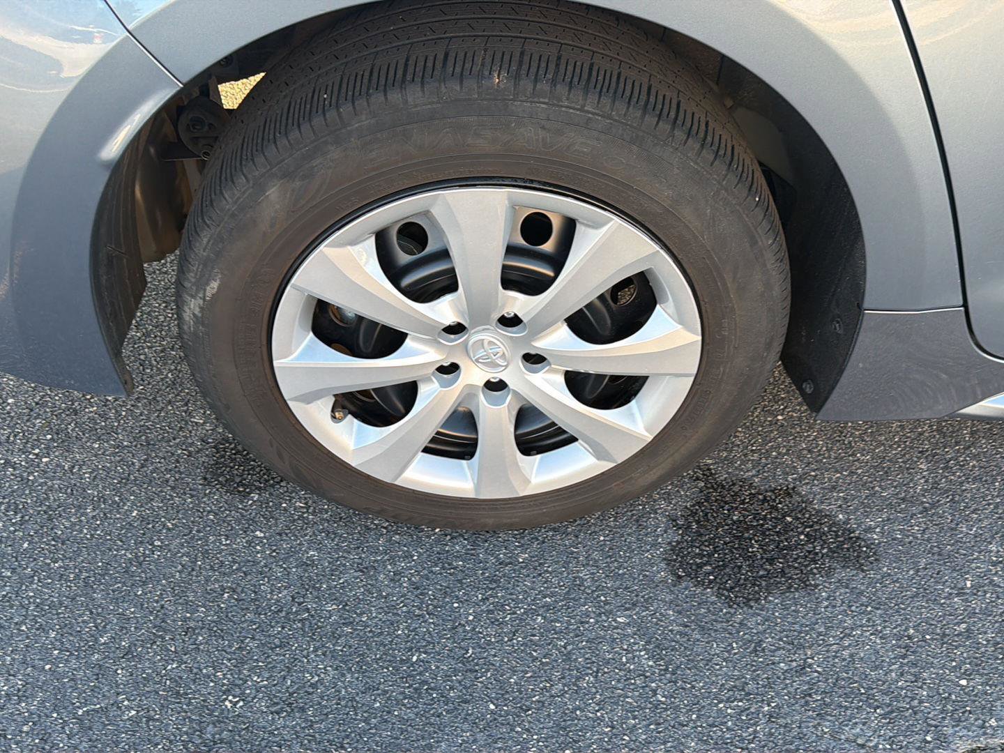 Certified 2024 Toyota Corolla LE FWD image 36