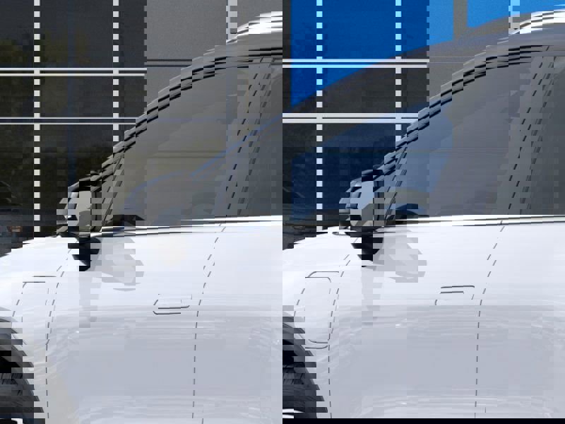 New 2026 Chevrolet Equinox EV LT image 12