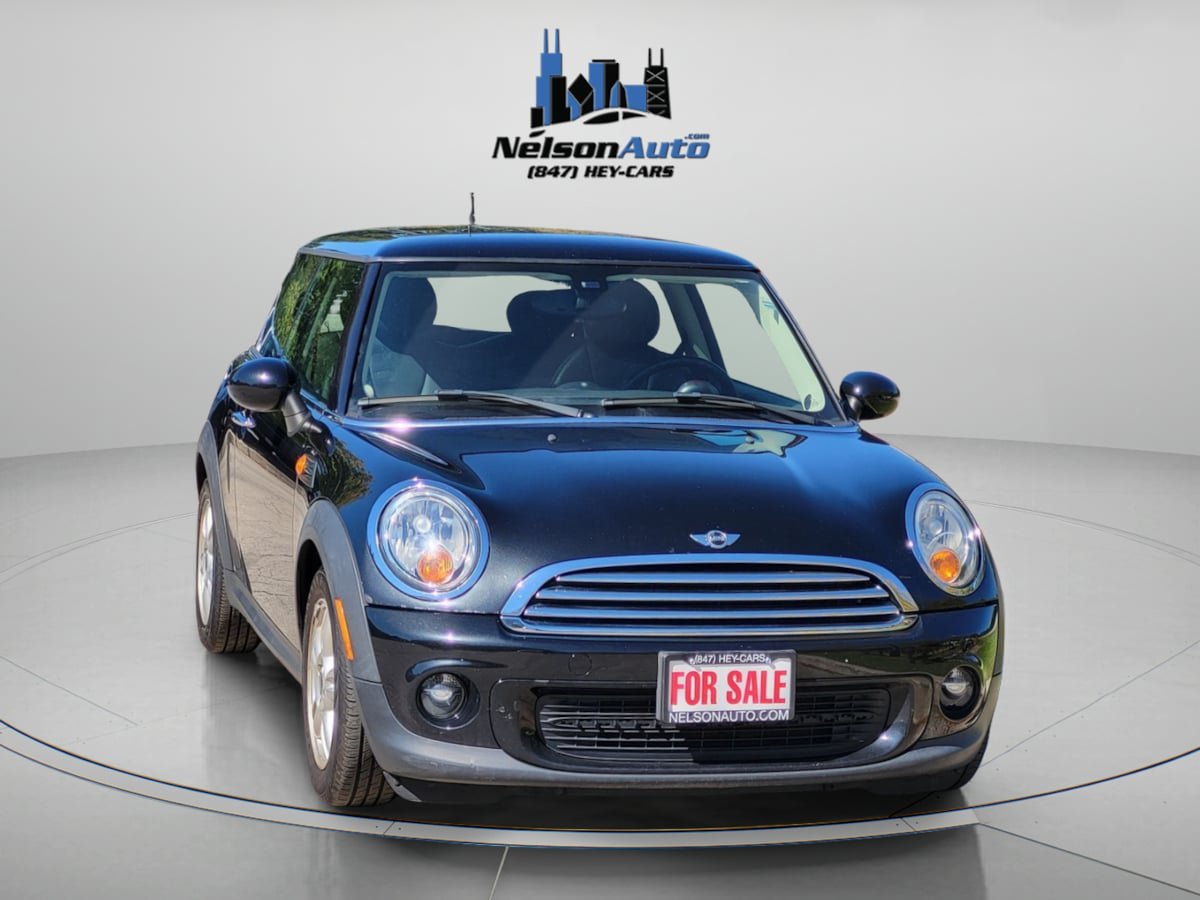 Used 2013 MINI Cooper Hardtop FWD image 2