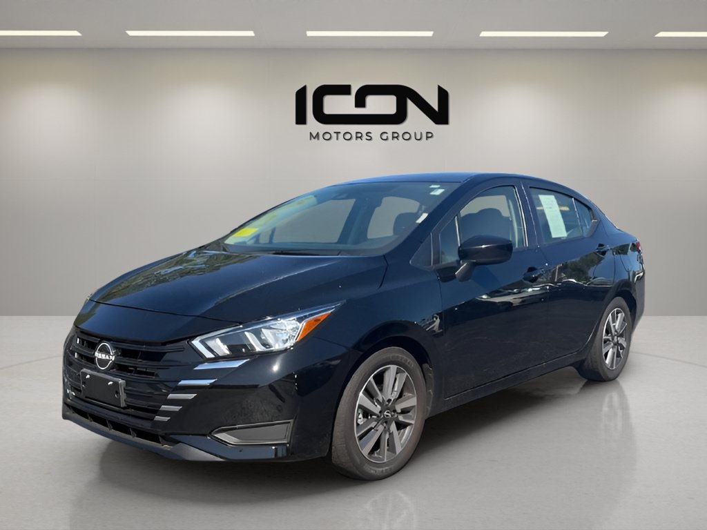 Used 2023 Nissan Versa SV FWD image 1