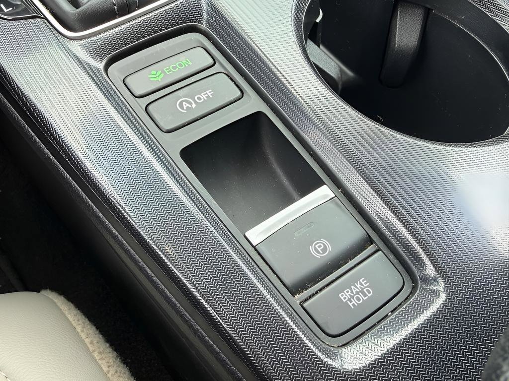 Certified 2024 Honda Civic EX-L image 30