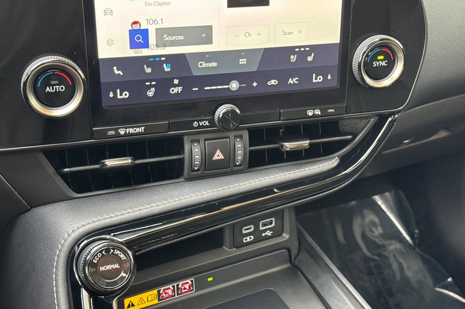 Certified 2024 Lexus NX 350h AWD image 24