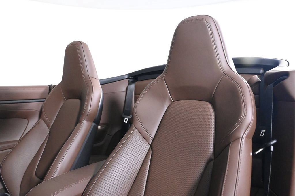 Used 2026 Porsche 911 Carrera S RWD image 5