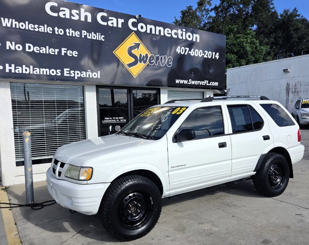 Used 2003 Isuzu Rodeo S RWD image 10