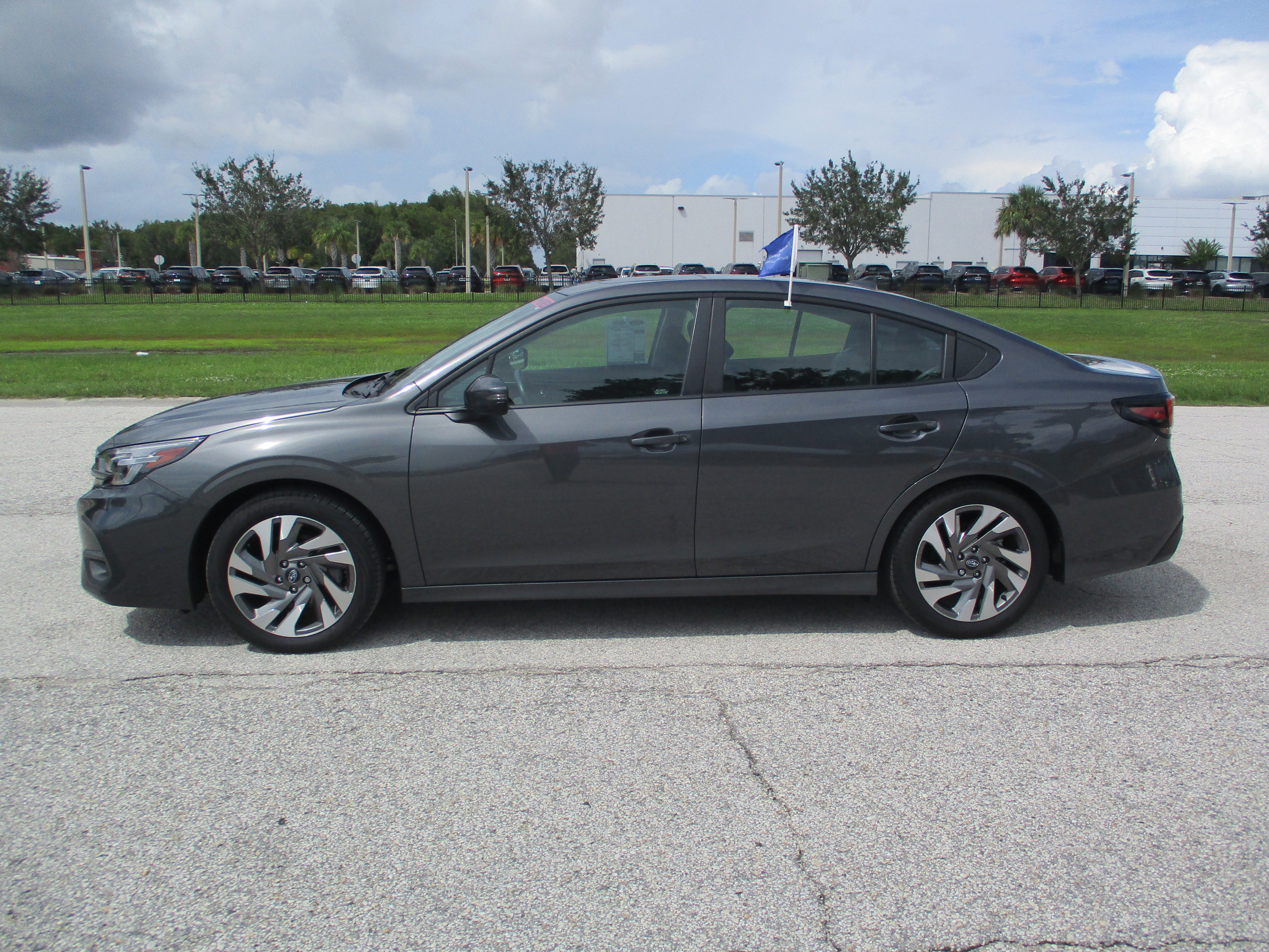 Used 2024 Subaru Legacy Limited image 4