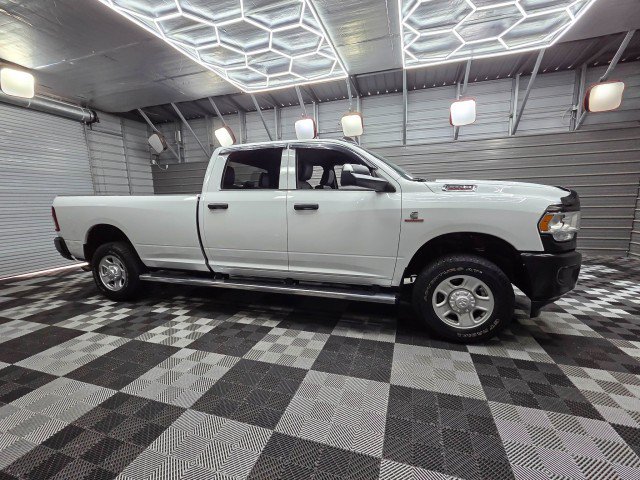 Used 2022 RAM 3500 Tradesman w/ Bed Utility Group AWD/4WD image 9