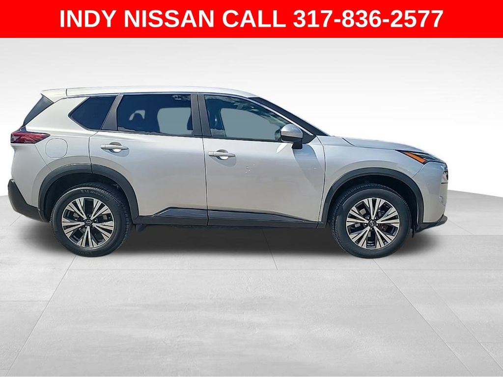 Used 2023 Nissan Rogue SV AWD/4WD image 5