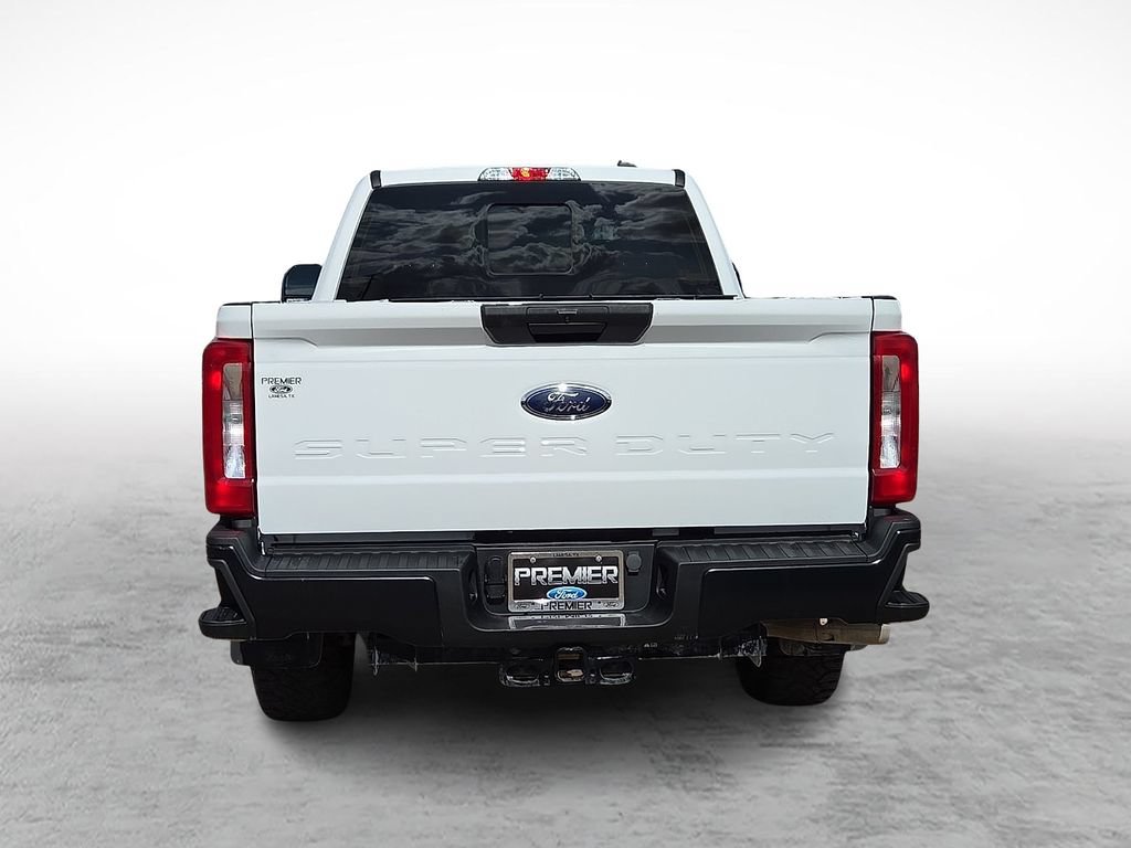 Used 2025 Ford F250 XL w/ XL Off-Road Package AWD/4WD image 9