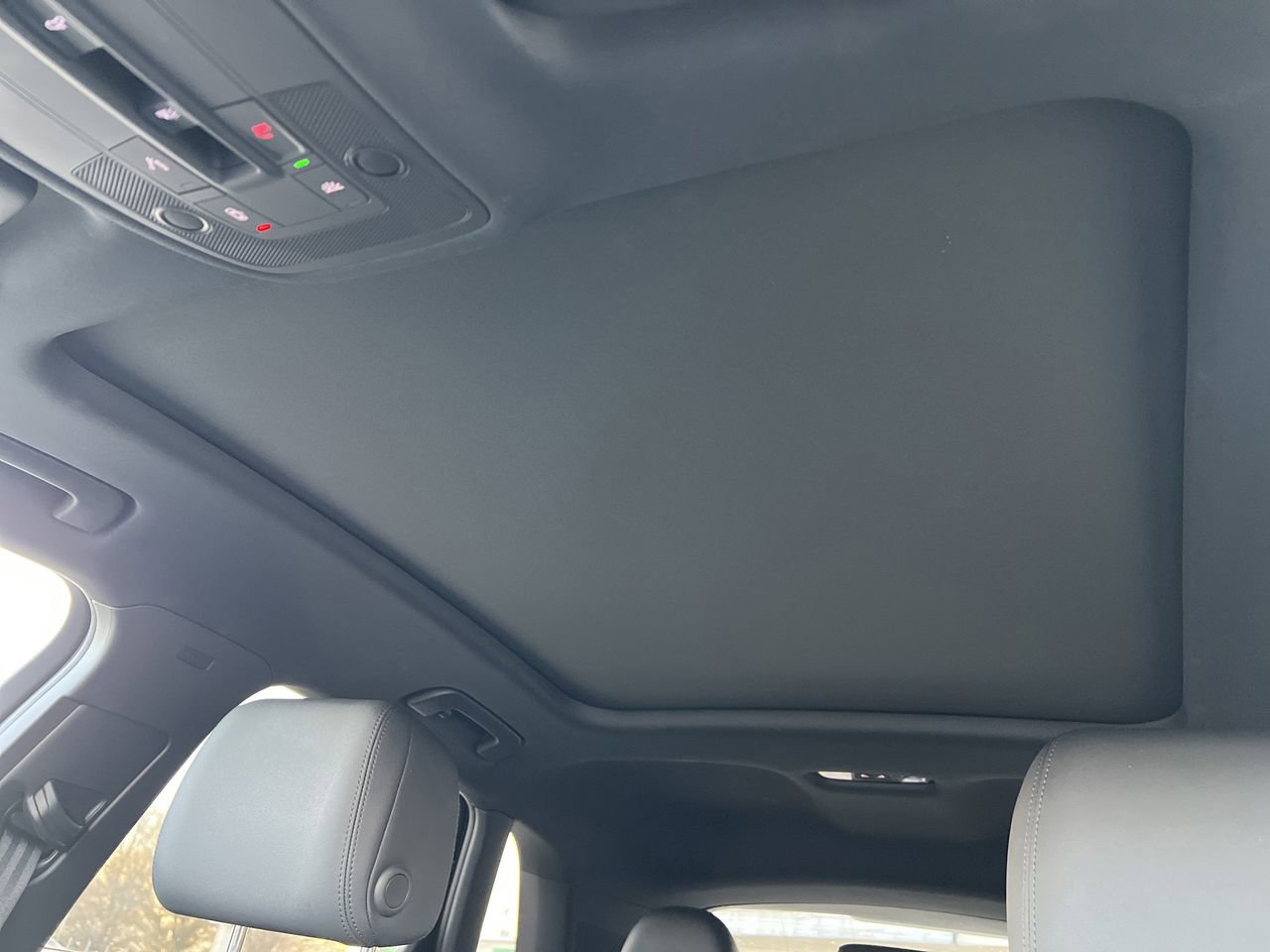 Used 2024 Audi Q3 2.0T Premium image 3