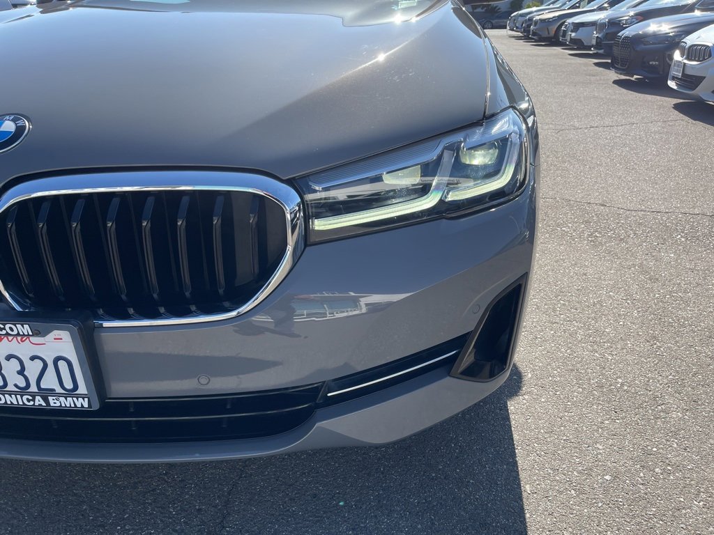 Used 2022 BMW 540i w/ Premium Package image 9