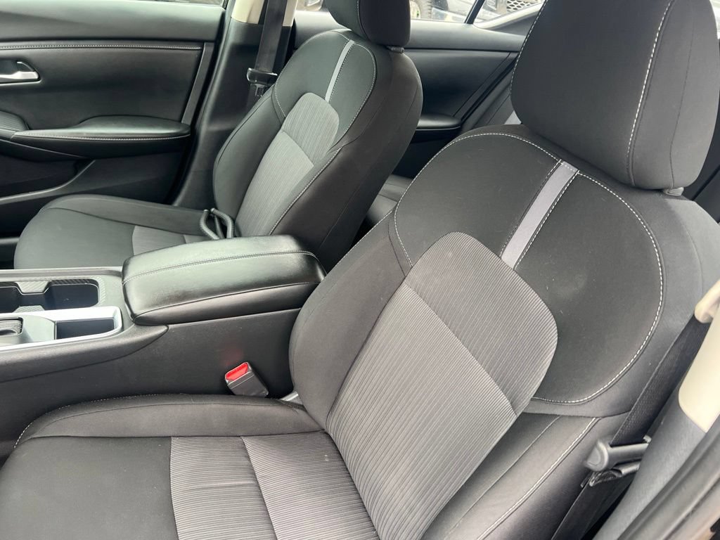 Certified 2022 Nissan Sentra SV w/ All-Weather Package FWD image 5