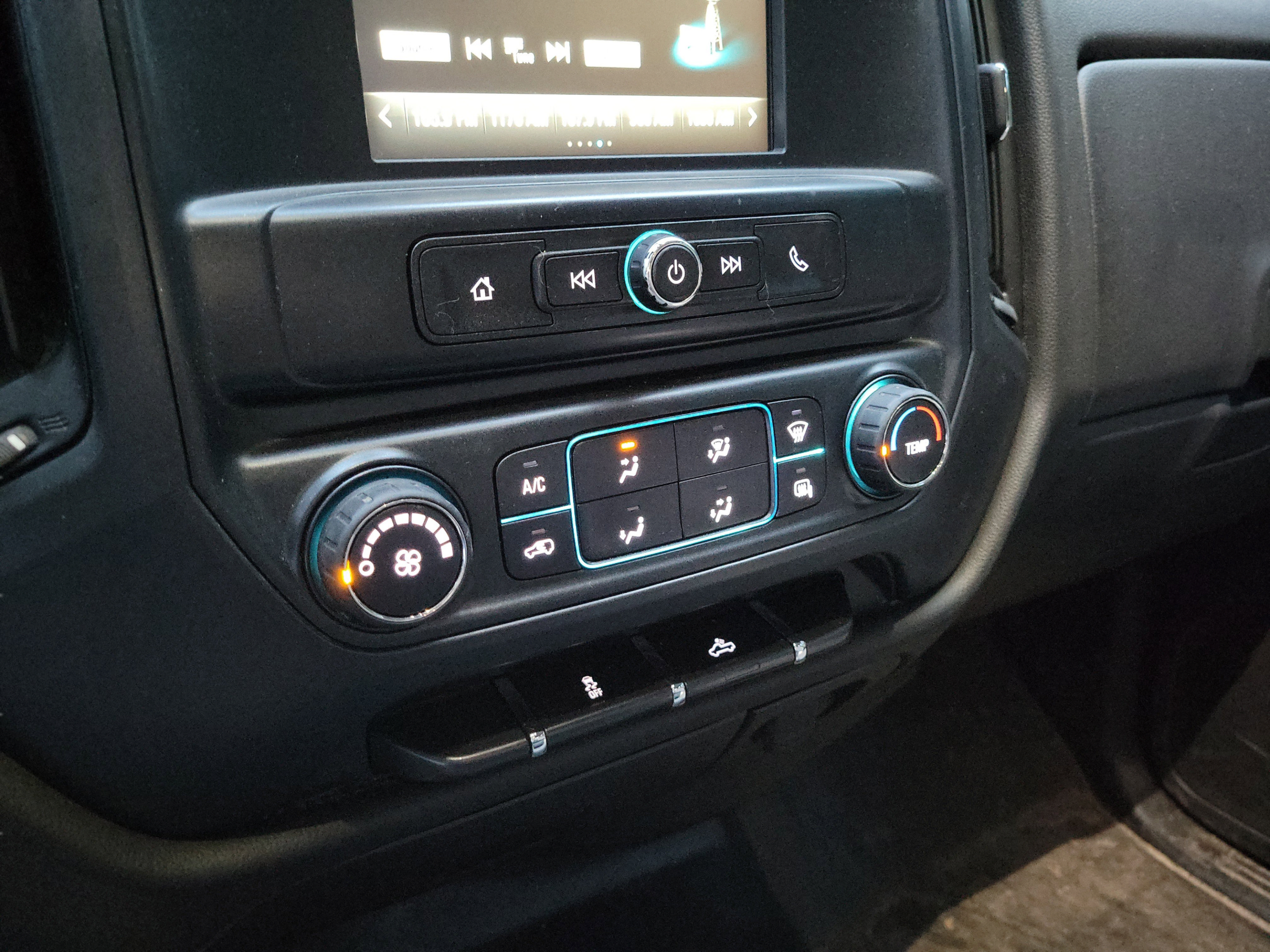 Used 2019 GMC Sierra 1500 Limited w/ Sierra Convenience Package RWD image 17