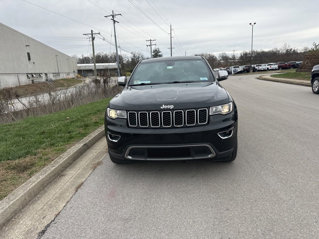 Used 2017 Jeep Grand Cherokee Limited image 2