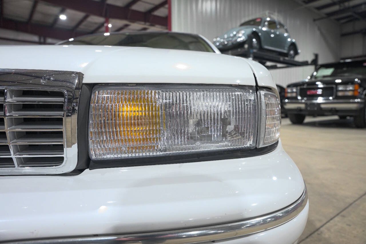 Used 1996 Chevrolet Impala SS RWD image 33
