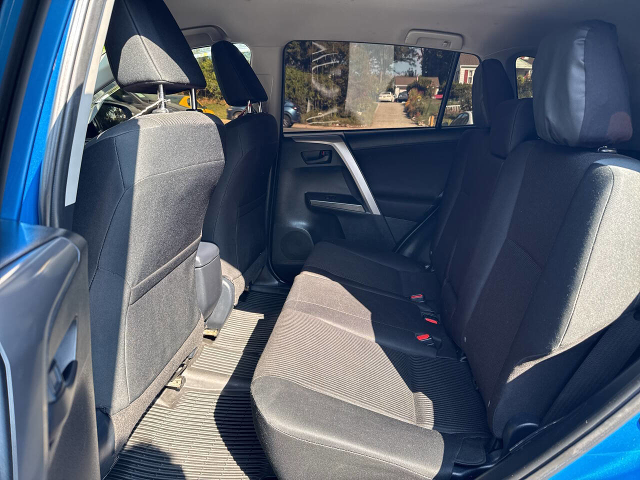 Used 2017 Toyota RAV4 LE w/ All Weather Liner Package image 10