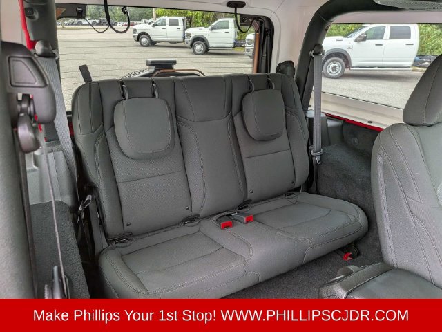 Used 2021 Jeep Wrangler Sport AWD/4WD image 15