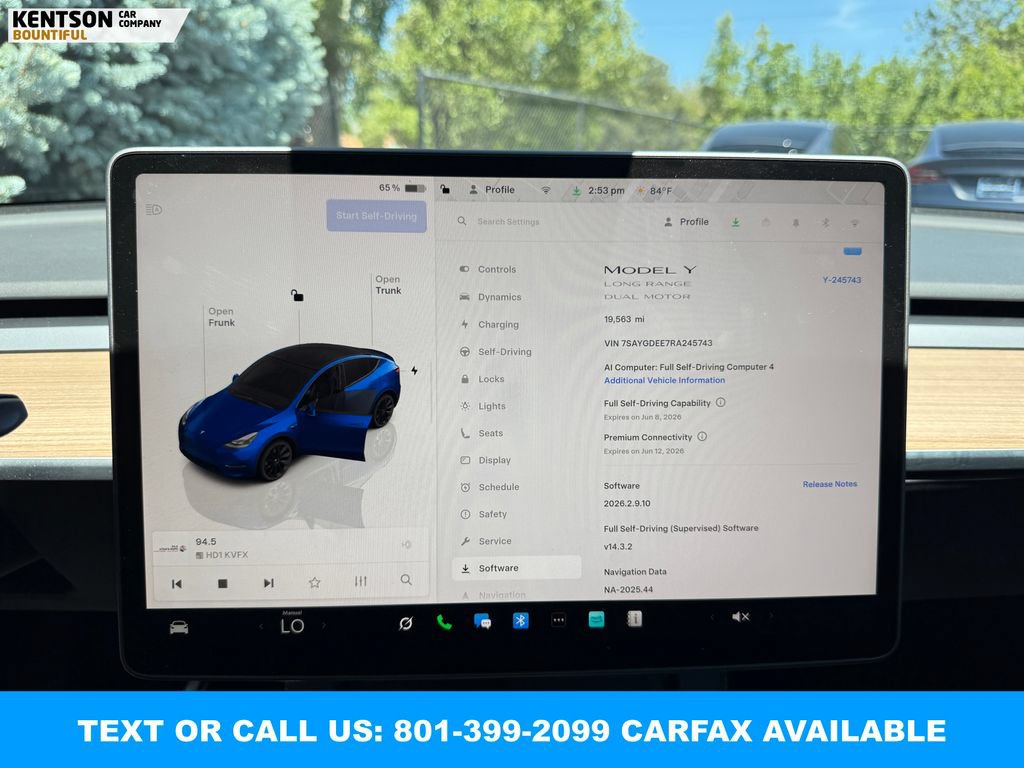 Used 2024 Tesla Model Y Long Range AWD/4WD image 17