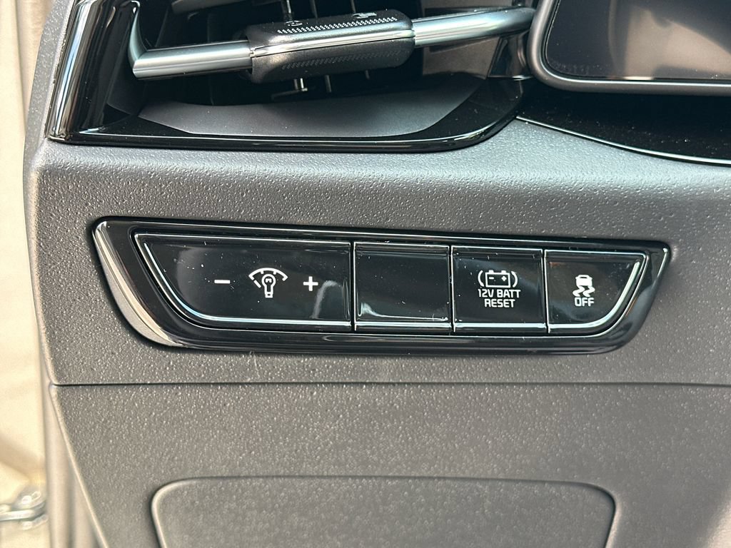 New 2026 Kia Niro EX FWD image 19