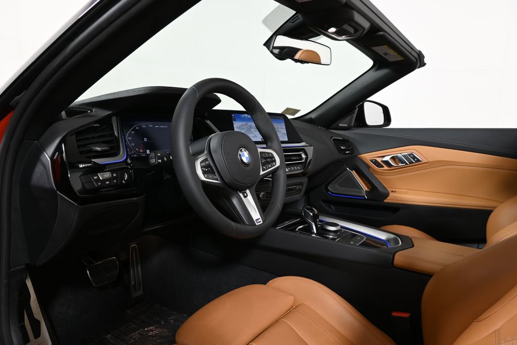 Used 2025 BMW Z4 M40i w/ Premium Package image 22