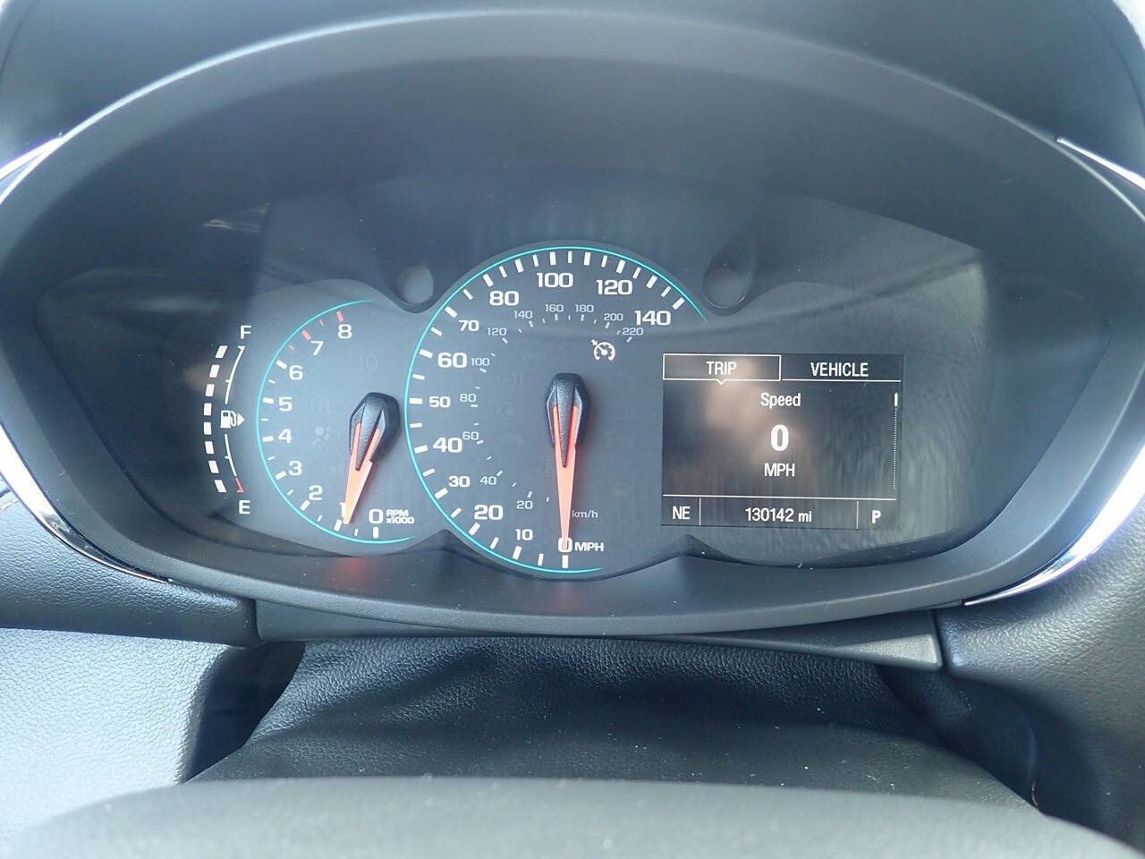 Used 2017 Chevrolet Trax LT w/ LT Convenience Package image 4