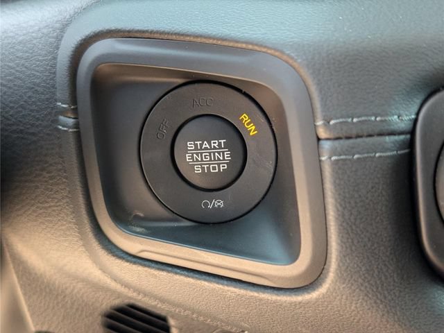 Used 2024 Jeep Wrangler Unlimited Rubicon w/ Technology Group AWD/4WD image 24