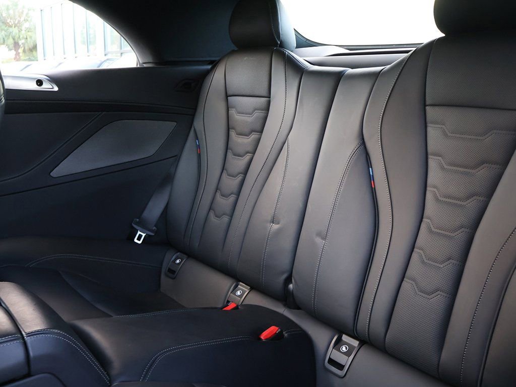 Used 2023 BMW M850i xDrive Convertible AWD/4WD image 33