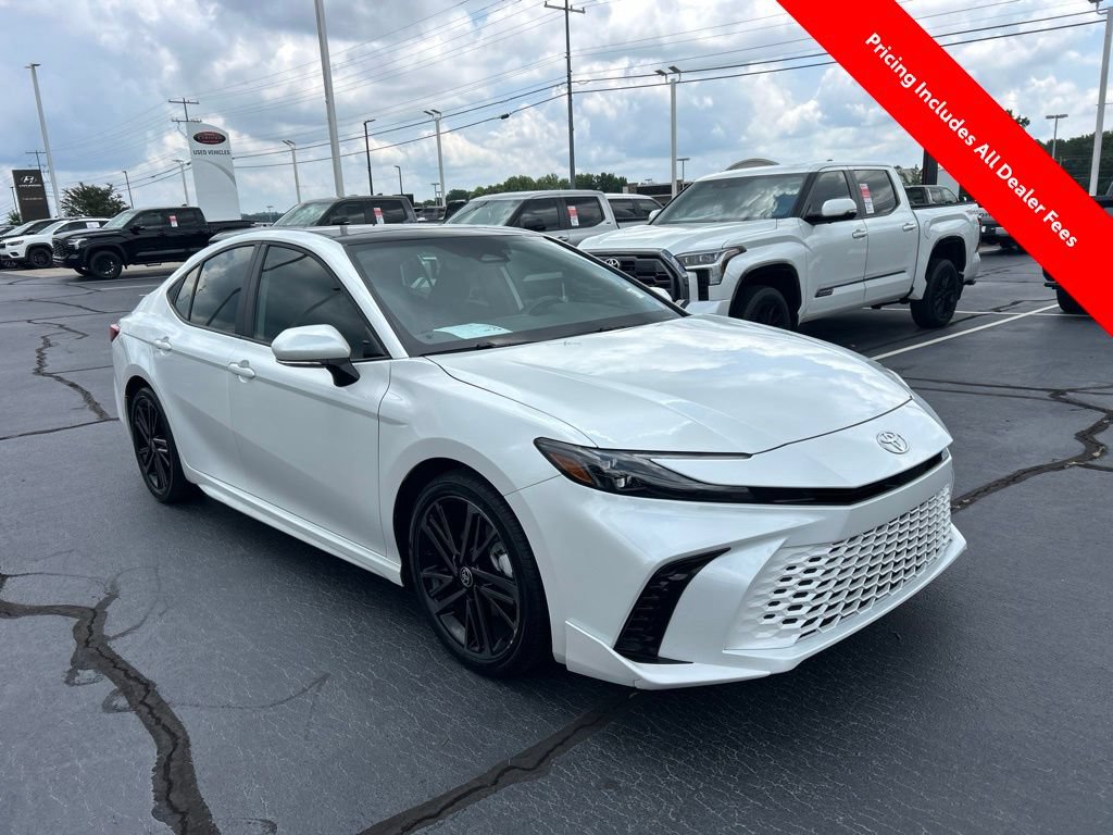 Used 2025 Toyota Camry XSE FWD image 23