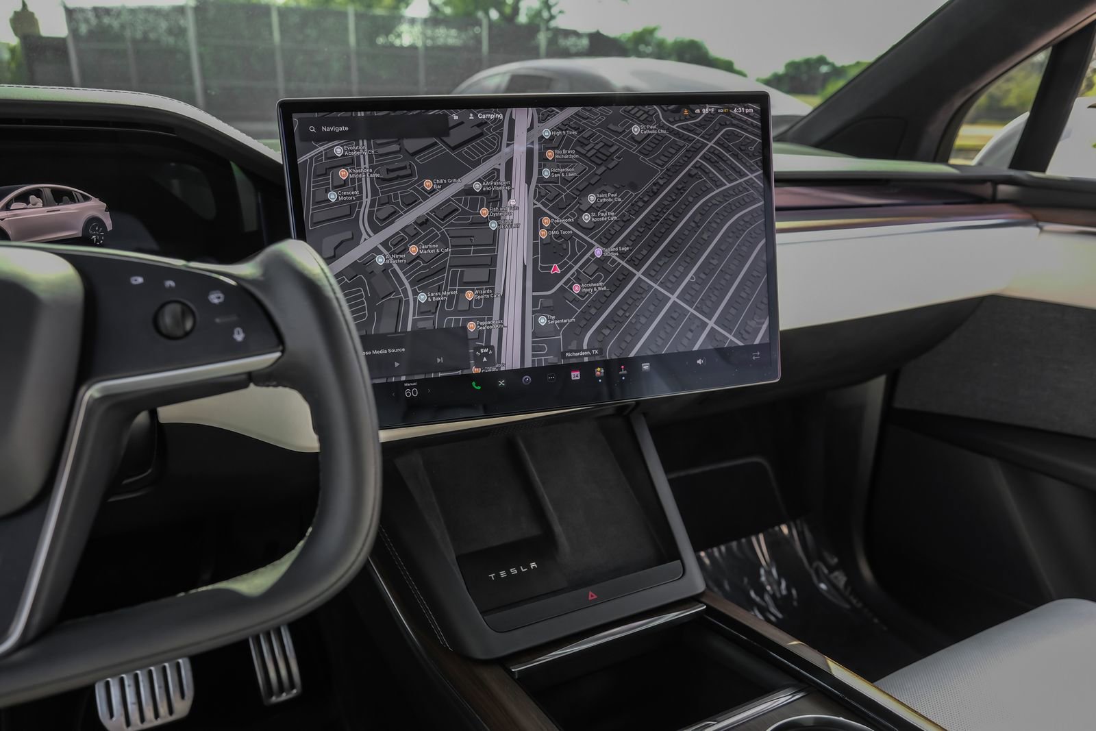 Used 2024 Tesla Model X AWD/4WD image 24