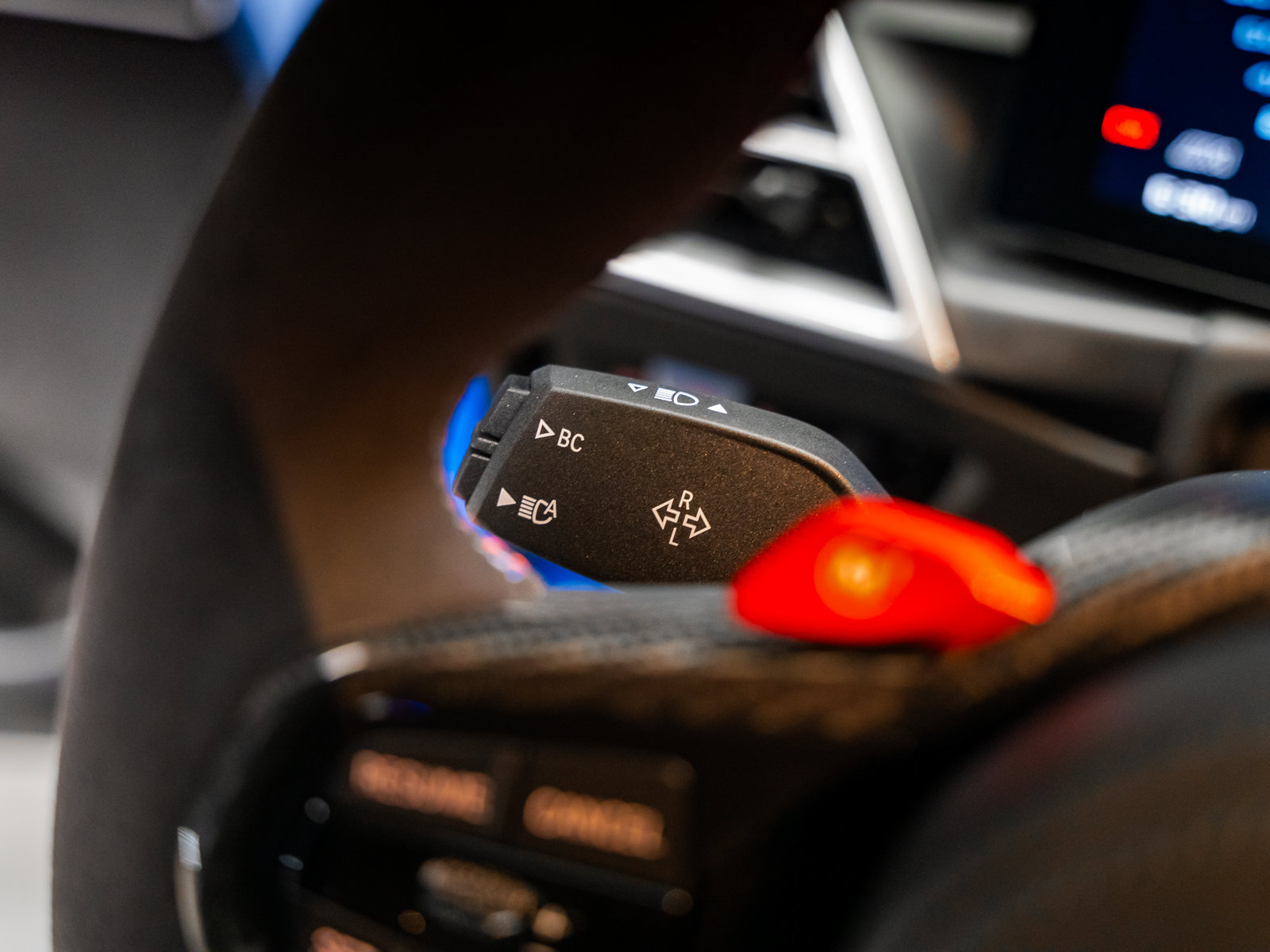 Used 2025 BMW M2 w/ Lighting Package RWD image 62