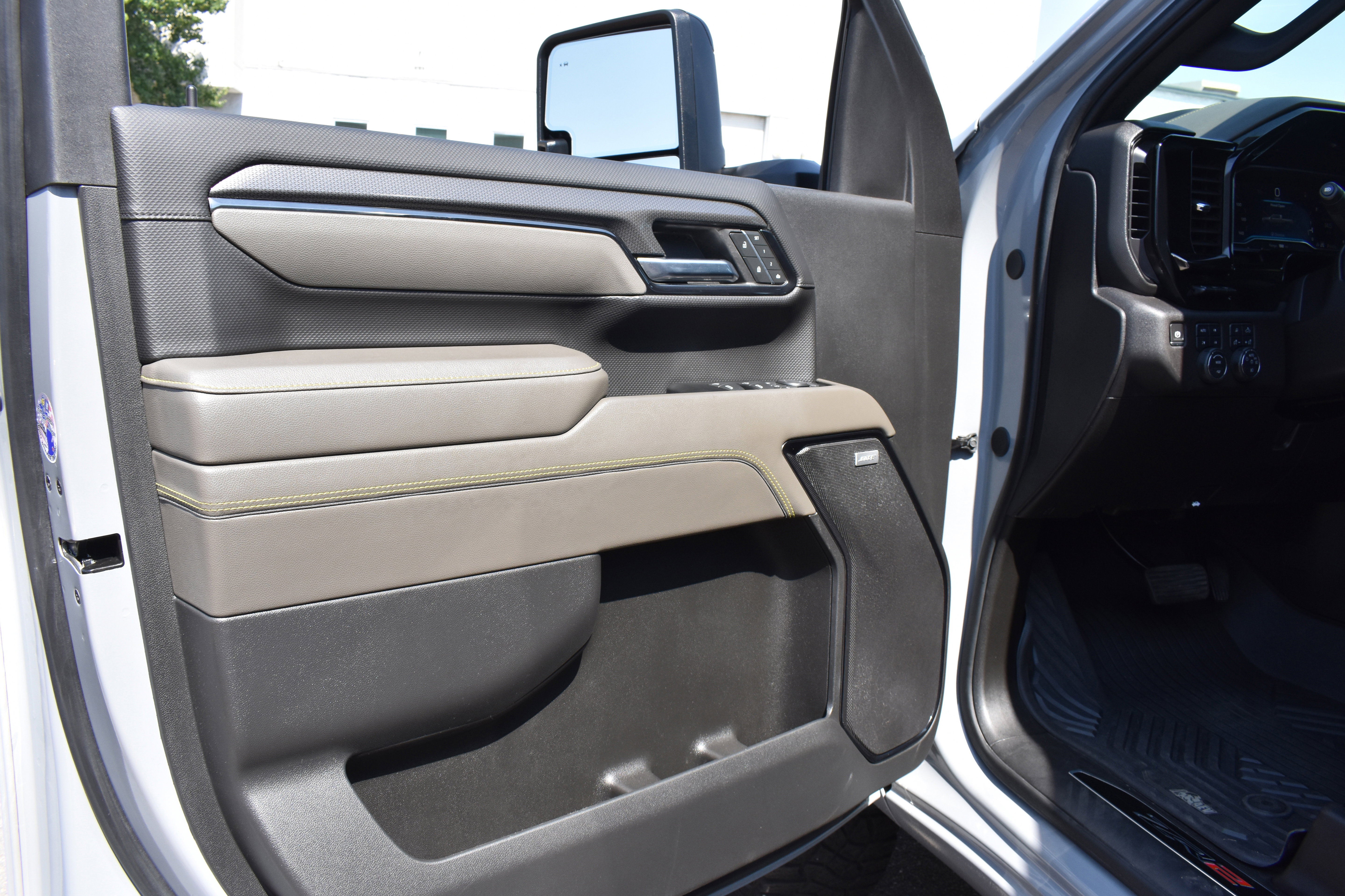 Used 2024 Chevrolet Silverado 2500 ZR2 w/ ZR2 Bison Edition AWD/4WD image 24